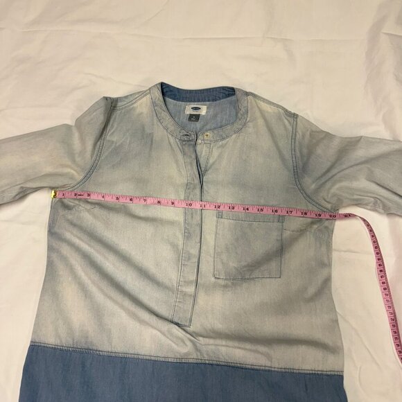 Old Navy Two Tone Denim/Chambray Shirt Dress, Medium, EUC - Picture 5 of 11